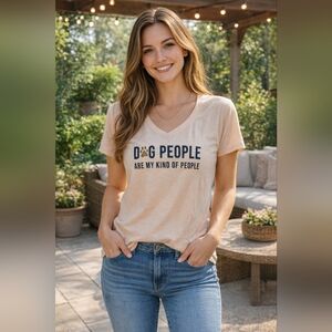 Women’s tee shirt "Dog people are my kind of people" Size XL●